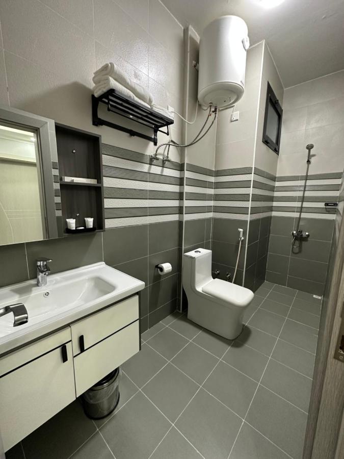 Blue Rose Hotel Al Amarat Екстер'єр фото
